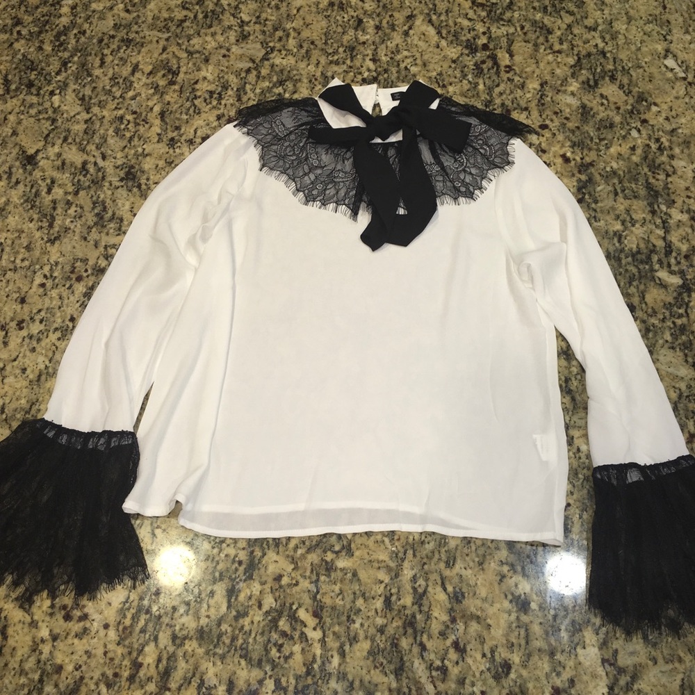 Chiffon lace blouse Medium